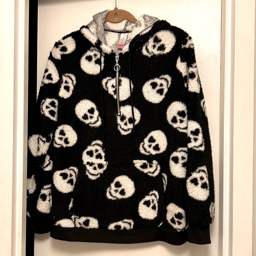Fleece with front quarter zip top and hood